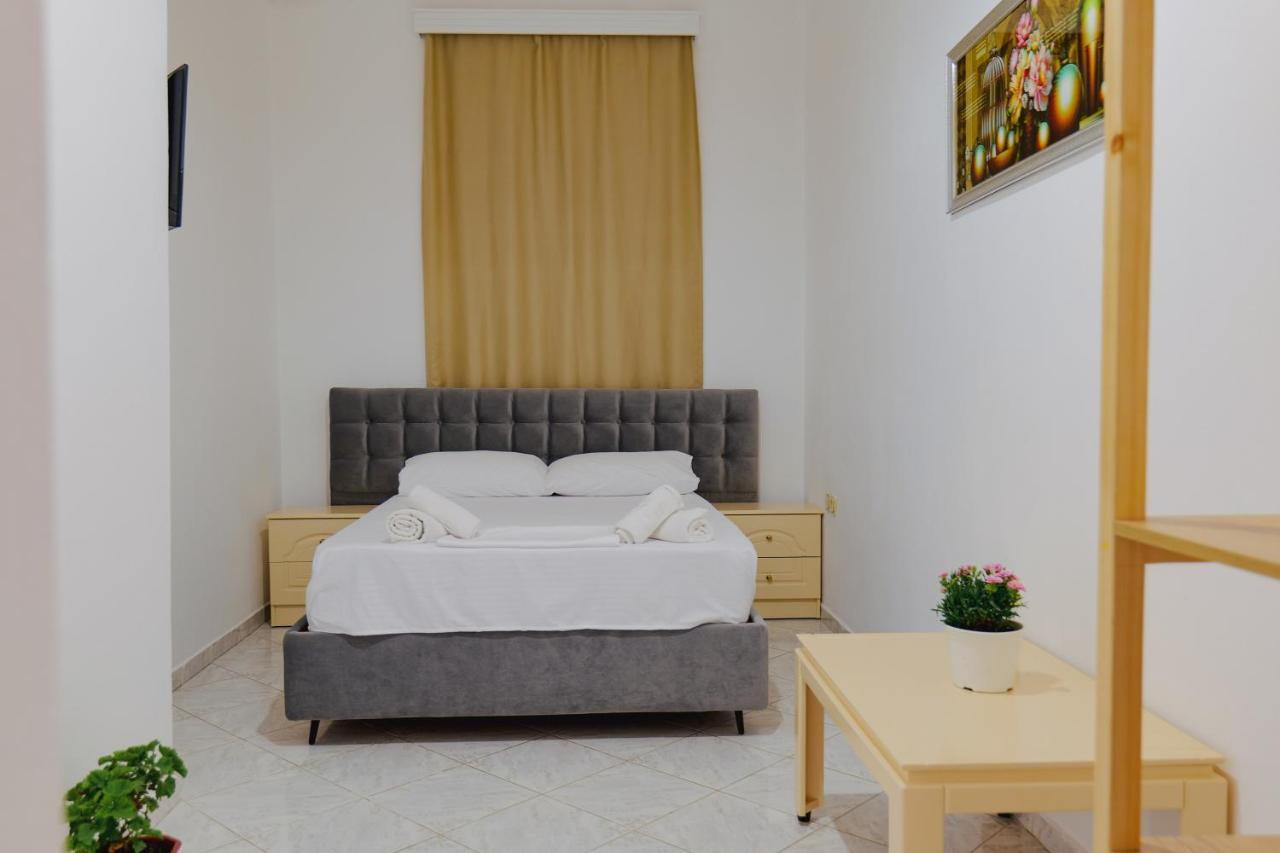 Hotel Casamia Sarande Exterior photo